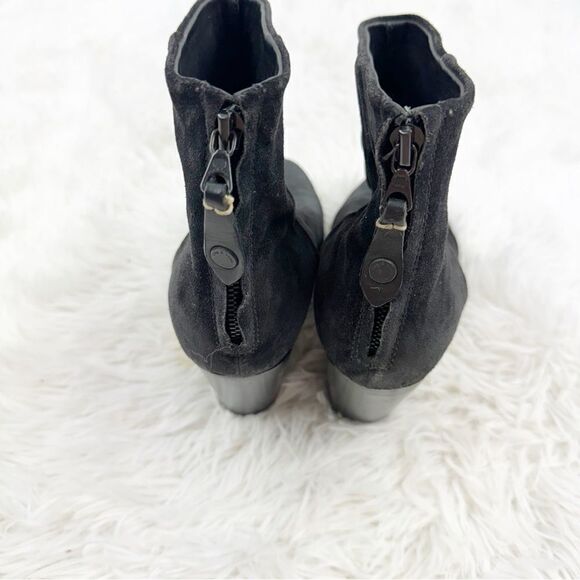 Rag & Bone Newbury 2.0 Block Heel Suede Ankle Booties - Picture 9 of 12